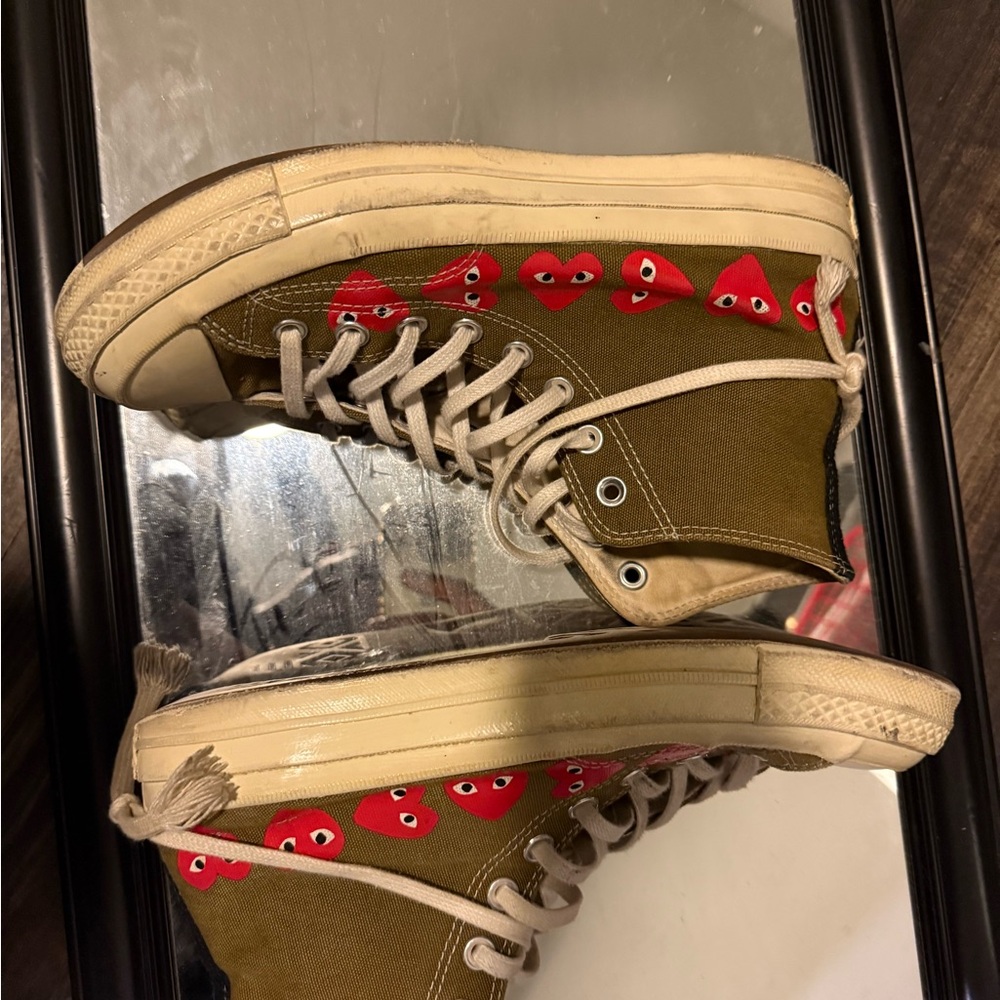 Comme des garcon press play converse